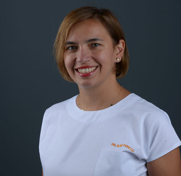 Dr. Alina Pureca - Odontoterapie și endodonție